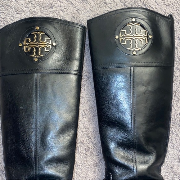 Tory Burch boots - Picture 2 of 5